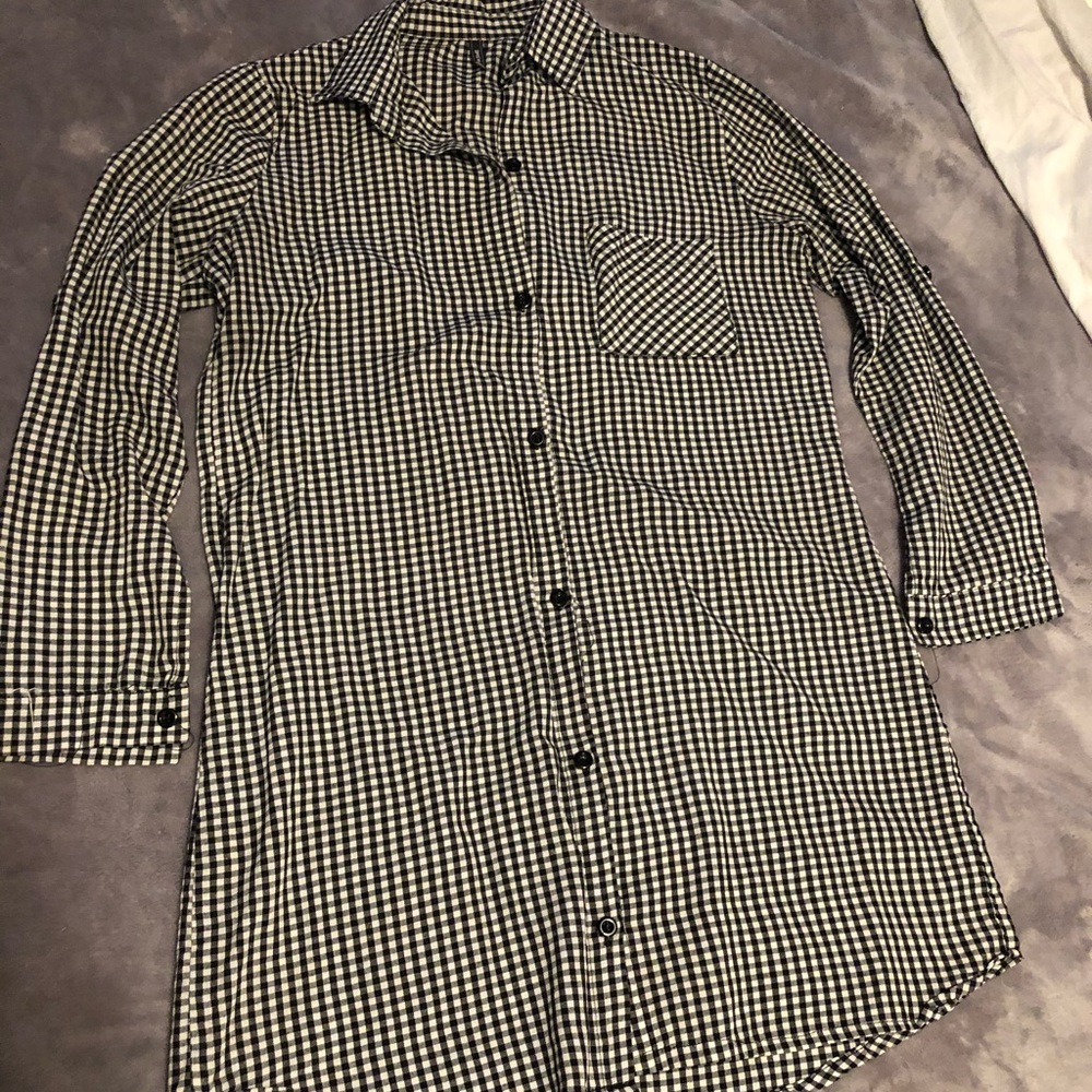 Button down shirt - Picture 2 of 3